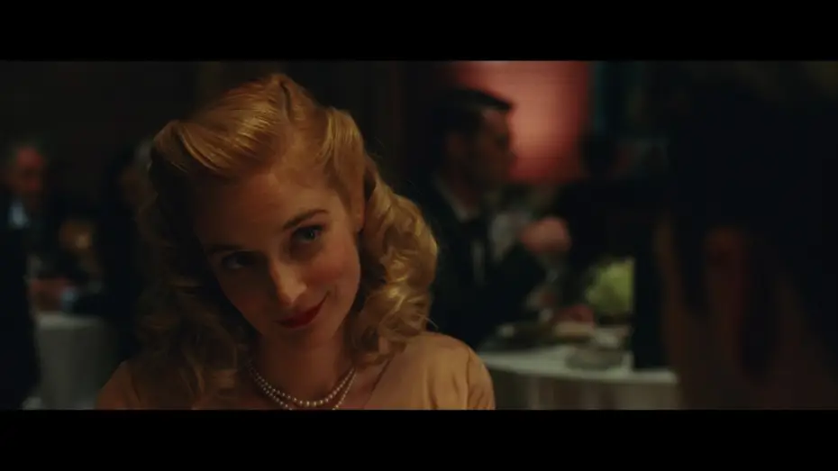 Wideo do filmu Człowiek, który zabił Hitlera i Wielką Stopę — Trailer