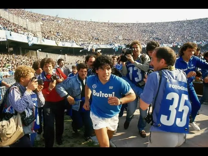 Wideo do filmu Diego — Diego Maradona - Trailer español (HD)