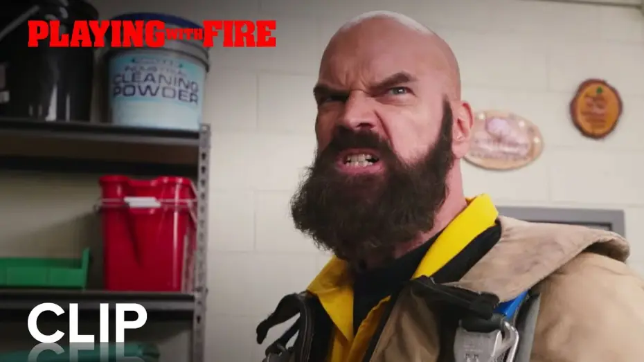 Wideo do filmu Igrając z ogniem — "Dodgeball" Clip