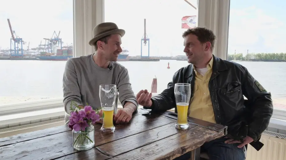 Wideo do filmu Leberkäsjunkie — Franz E. meets Harry G. reloaded #Fußboi