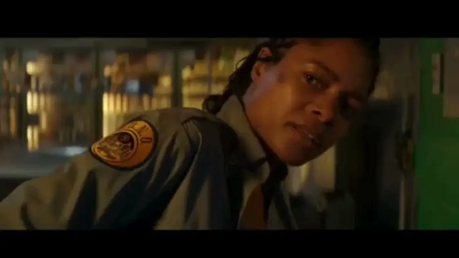 Wideo do filmu Policjanci i Rasizm — Black and Blue   2019   Tráiler Español