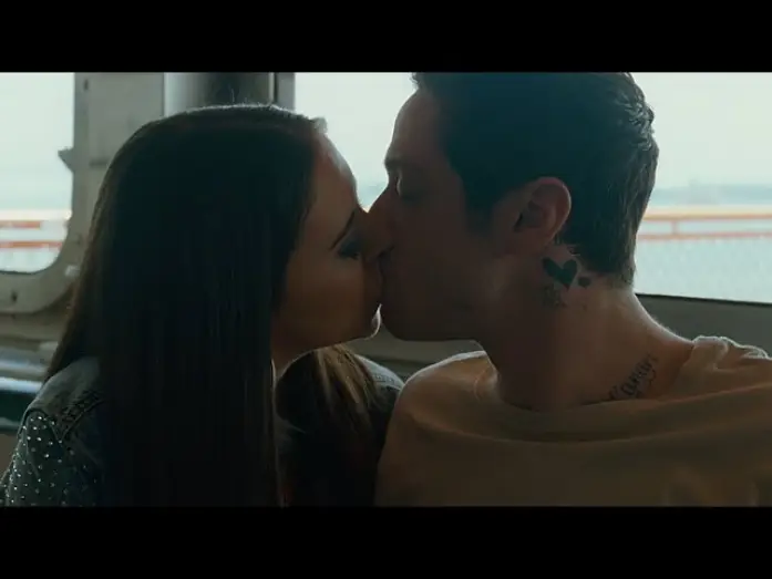 Wideo do filmu Król Staten Island — The King of Staten Island - Spot 30s "Heroes" [VOST]