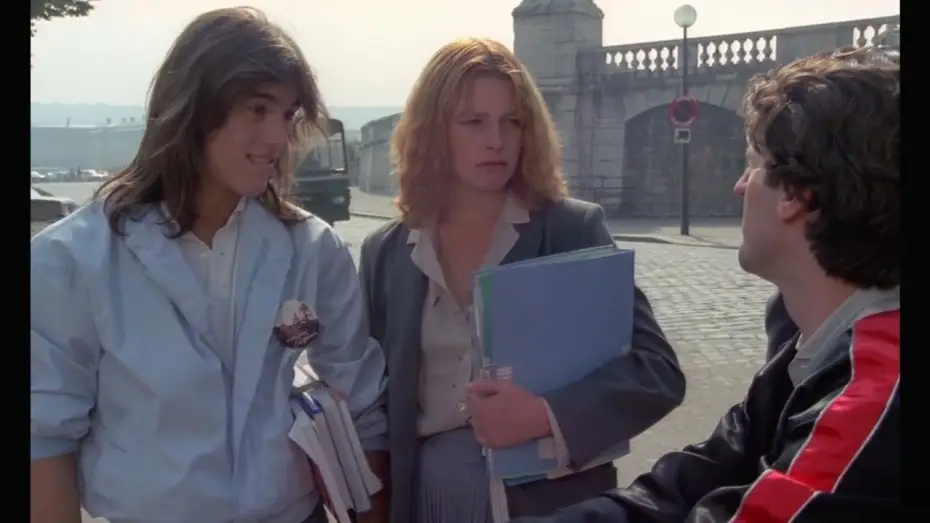 Wideo do filmu Les sous-doués — Les Sous-doués passent le bac