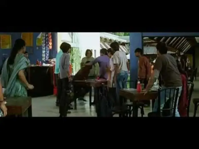 Wideo do filmu Hostel — HOSTEL (2011) official trailer