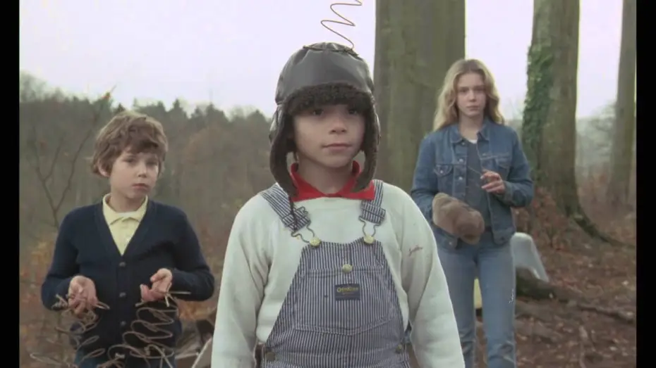 Wideo do filmu Życie jest powieścią — Official Trailer