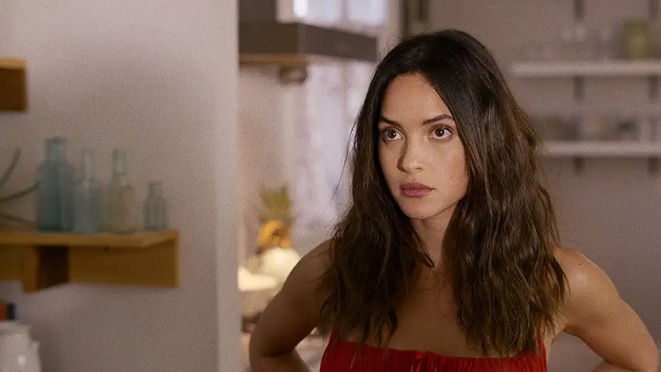 Wideo do filmu Hit Man — Fighting and Flirting at the Same Time