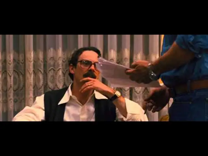 Wideo do filmu Operacja Argo — "What's Your Middle Name"