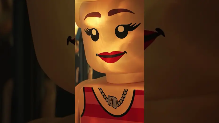 Wideo do filmu Kawałek po kawałku — Gwen Stefani's Cameo