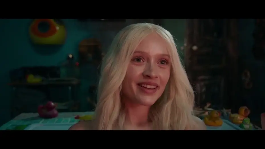 Wideo do filmu Syrena z Paryża — Une Sirène à Paris - Extrait : "Surprise" [VF]