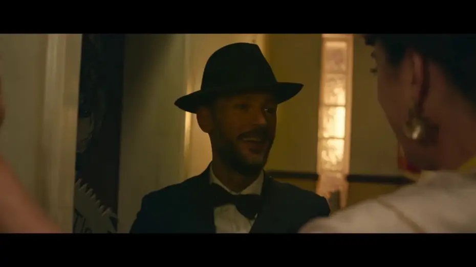 Wideo do filmu Syrena z Paryża — Une Sirène à Paris - Extrait : "Rossy" [VF]