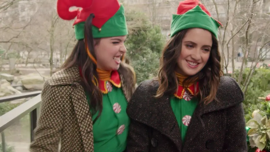 Wideo do filmu Historia Kopciuszka: Świąteczne życzenie — Una cenicienta moderna: un deseo de Navidad - Trailer