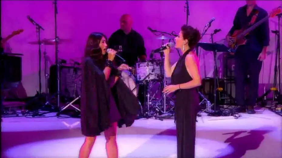 Wideo do filmu Départ immédiat — Anggun & Tina Arena "No more tears"