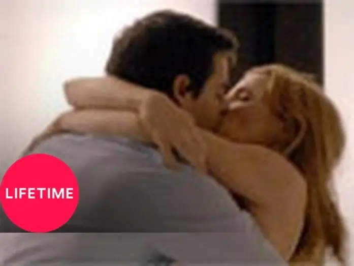 Wideo do filmu Lying to Be Perfect — Lying to Be Perfect: Preview | Lifetime