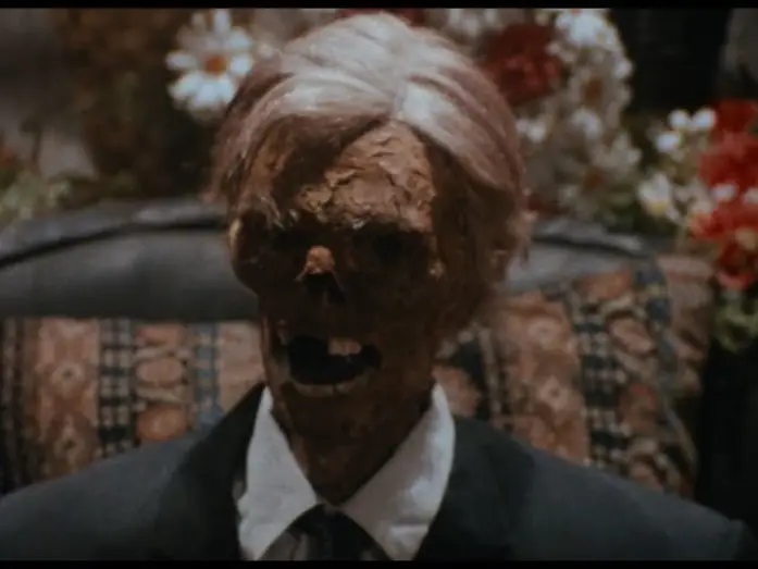 Wideo do filmu Cries in the Night — Funeral Home 1980 Trailer