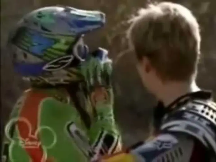 Wideo do filmu Motocrossed! — Disney Channel - Trailer Motocrossed