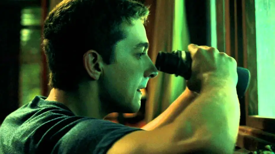 Wideo do filmu Niepokój — Disturbia - Trailer