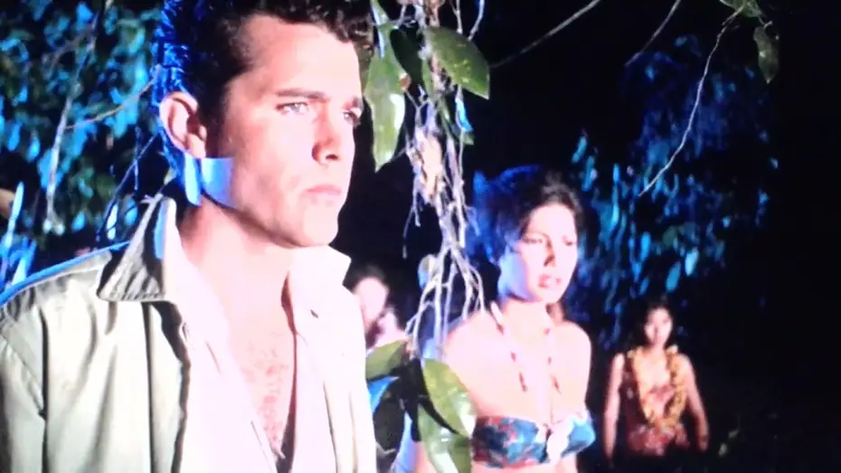 Wideo do filmu Brides of Blood — BRIDES OF BLOOD SCENE (NO AUDIO)