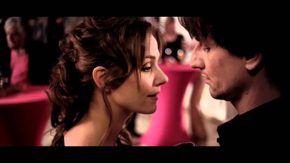 Wideo do filmu Caged — Caged - Trailer
