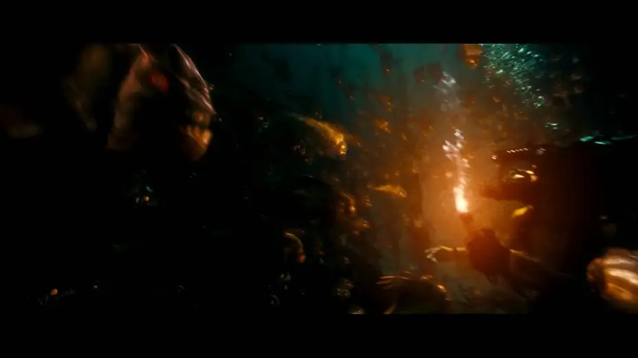 Wideo do filmu Pirania — PIRANHA 3D - Bande Annonce VF