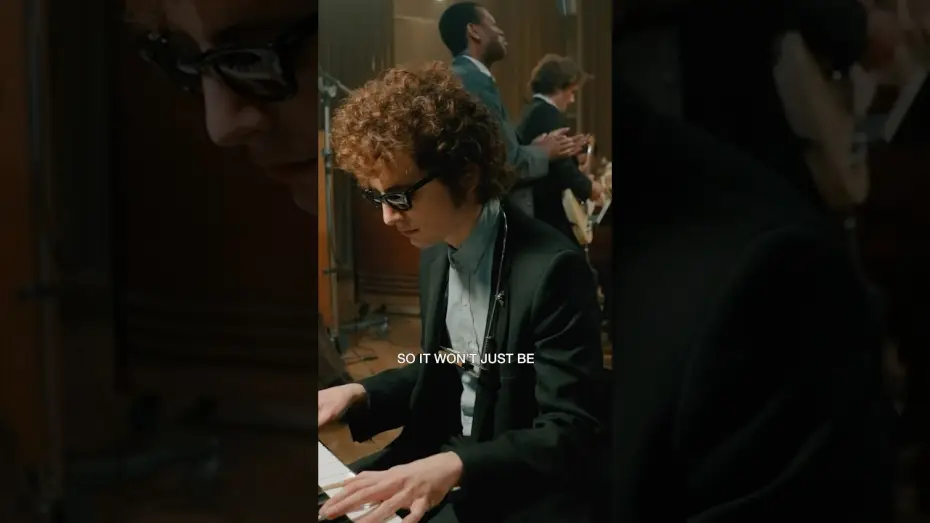 Wideo do filmu Kompletnie nieznany — Finding the Voice