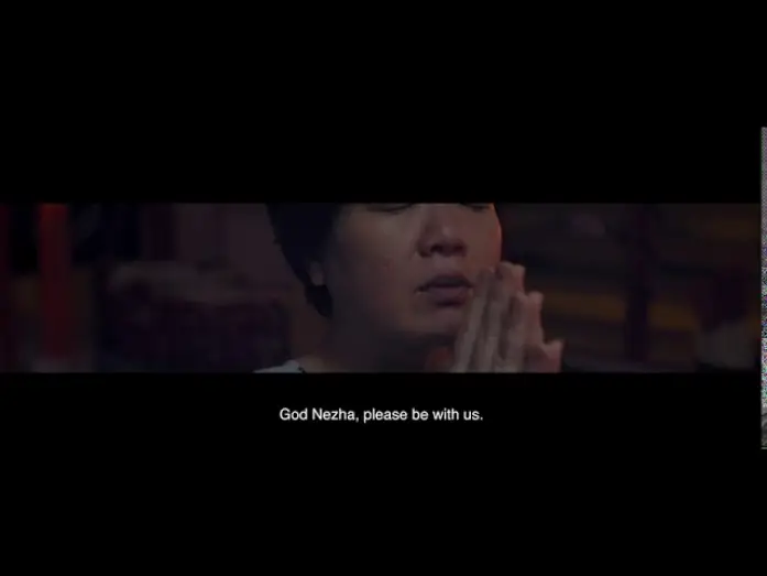 Wideo do filmu 蓝蓝天空 — #BIFF2020 Wide Angle - The Cloud is Still There / 와이드 앵글 - 구름은 아직도 저기에