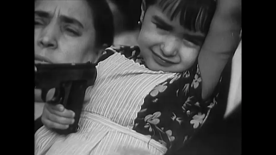 Wideo do filmu Palabras para un fin del mundo — Escuelas