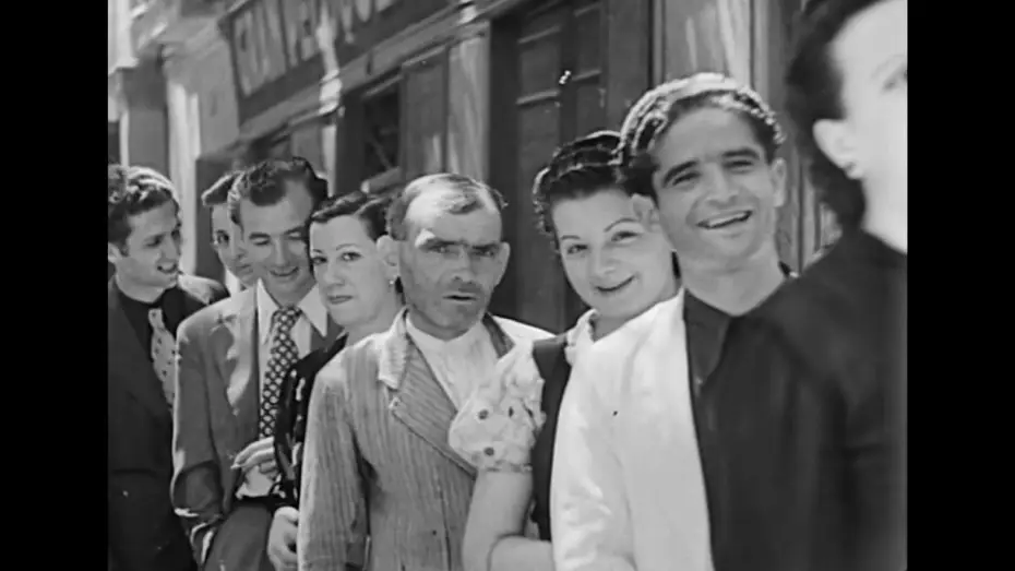 Wideo do filmu Palabras para un fin del mundo — El impuesto revolucionario de Franco