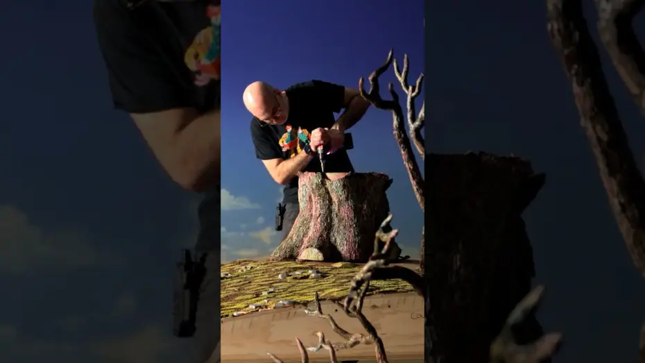 Wideo do filmu Kroniki lasu. Wildwood — Behind-the-Scenes: The Council Tree Reveal