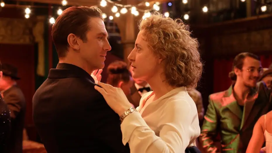 Wideo do filmu Jestem Twój — I'M YOUR MAN - Official HD Trailer - Only In Cinemas
