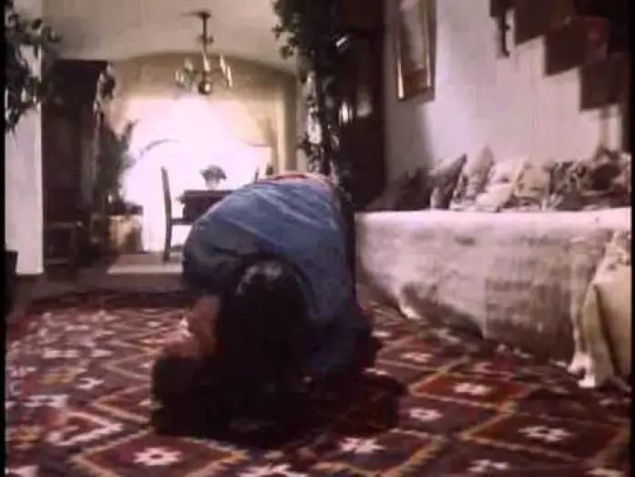 Wideo do filmu Julie Darling — Julie Darling