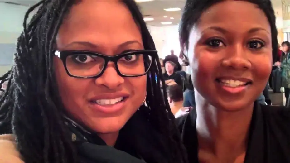 Wideo do filmu Middle of Nowhere — Thelma + Louise Press Tour Stop #4