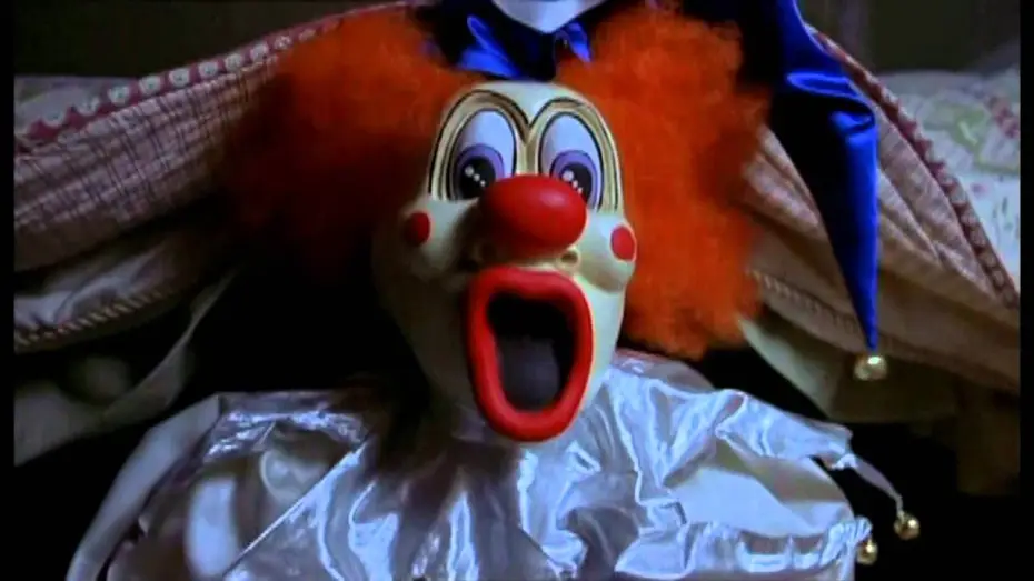 Wideo do filmu Straszny Film 2 — ray mange une banane scary movie 2