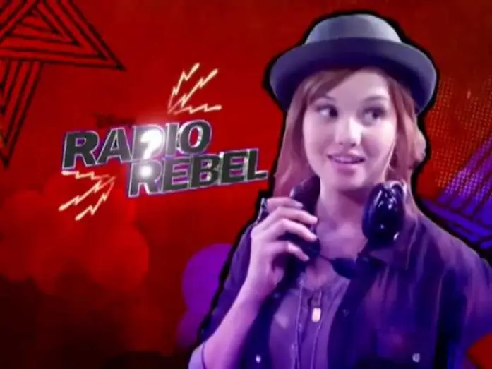 Wideo do filmu Bunt FM — Who Is Radio Rebel? - Radio Rebel - Disney Channel Official