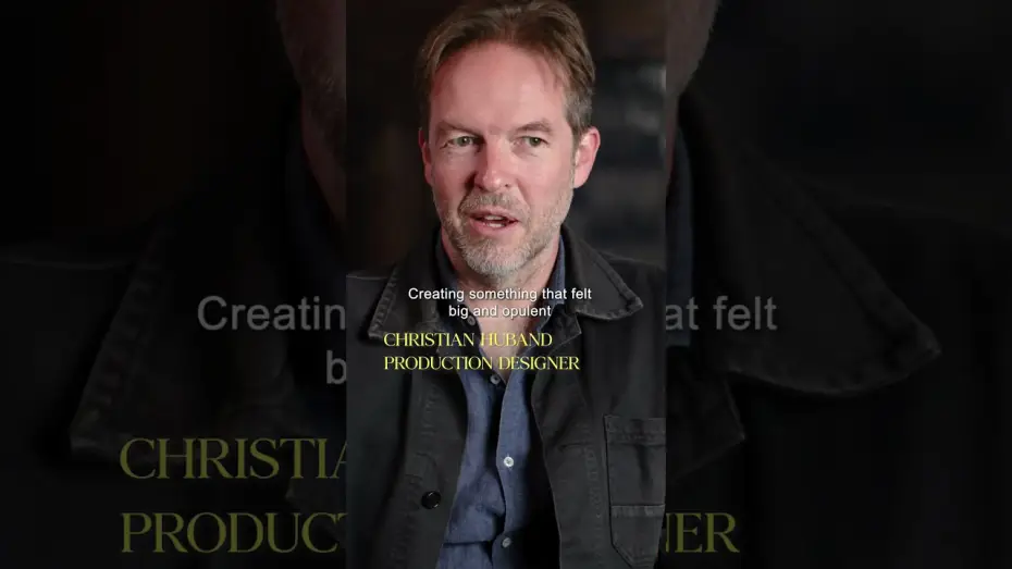 Wideo do filmu Przepis na morderstwo — Welcome to Redfellow Mansion. Go behind the scenes of How To Make A Killing.