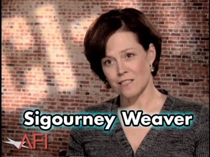 Wideo do filmu Obcy: 8 pasażer Nostromo — Sigourney Weaver Gives An Overview Of ALIEN