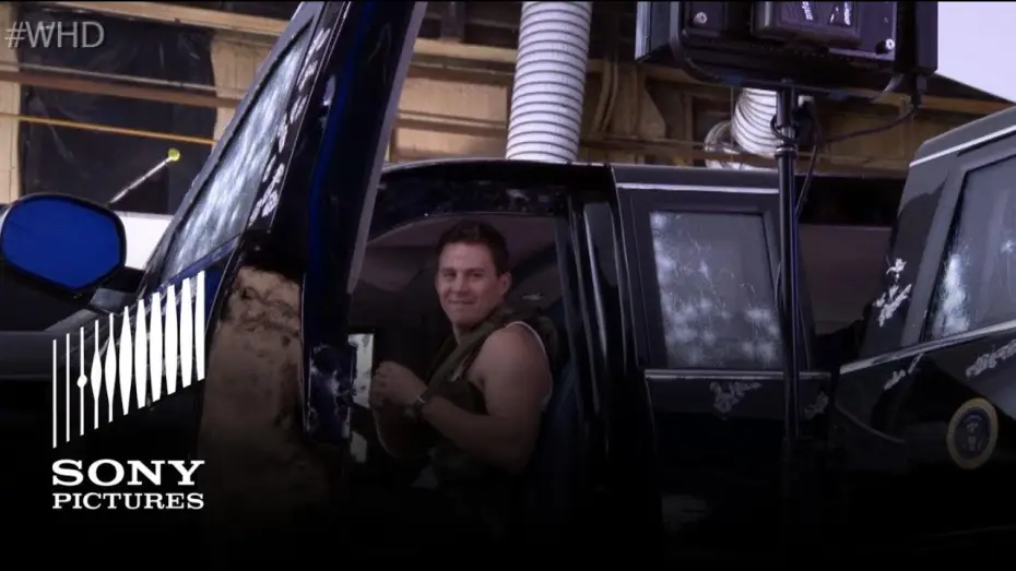 Wideo do filmu Świat w płomieniach — WHITE HOUSE DOWN - The Beast Featurette - In Theaters 6/28