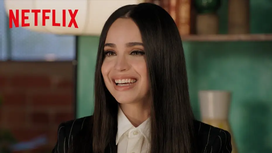 Wideo do filmu Lista marzeń — Sofia Carson Gets Emotional While Reading Fan Mail