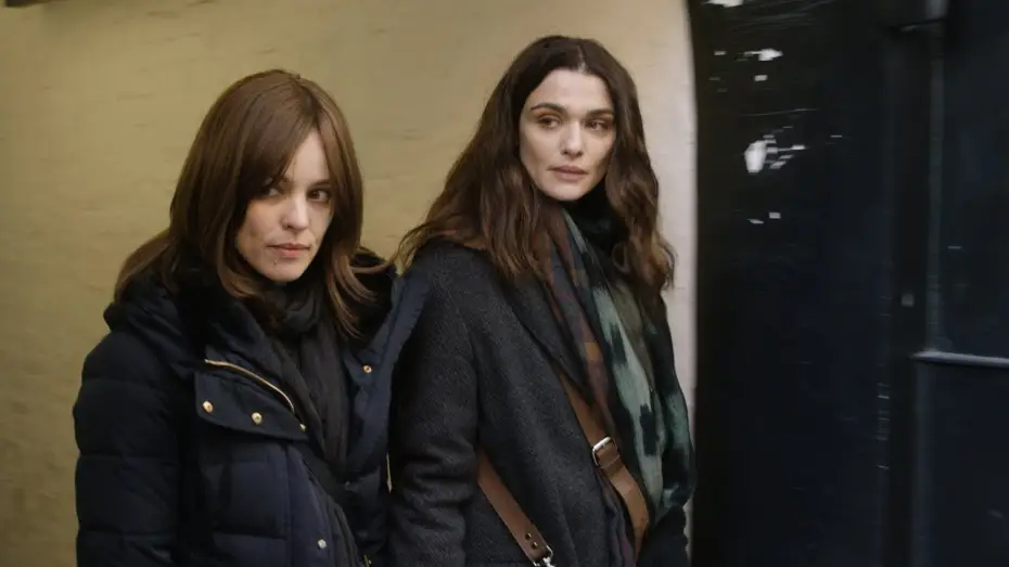 Wideo do filmu Nieposłuszne — Disobedience: Streets of London with Sebastián Lelio