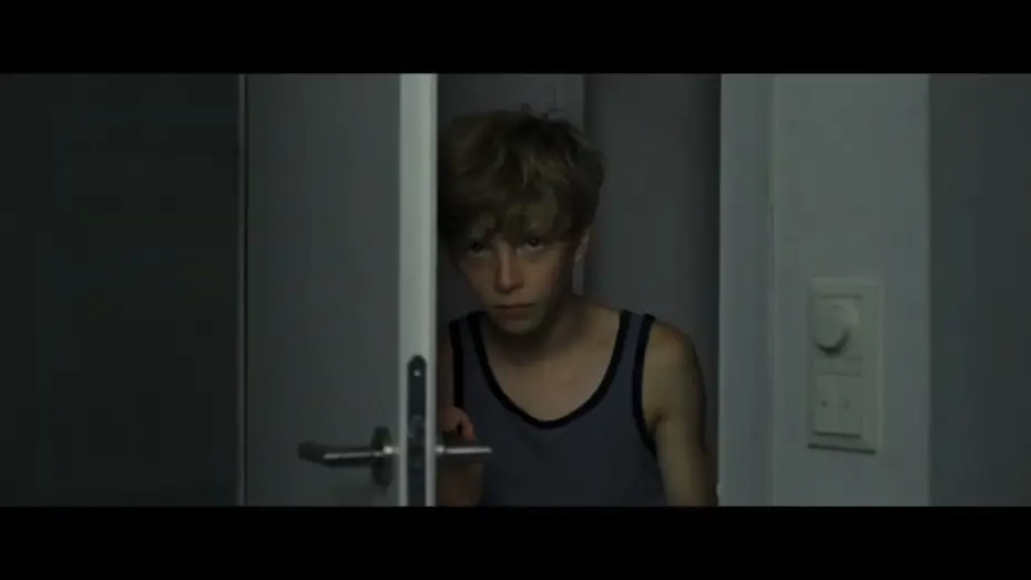 Wideo do filmu Dobranoc, mamusiu — Buenas noches, mamá - Tráiler