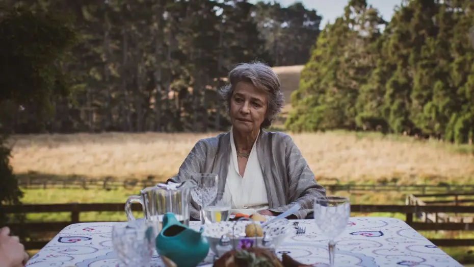 Wideo do filmu Nestorka — JUNIPER / ESTRENO 1 DE NOVIEMBRE / Trailer Oficial Español