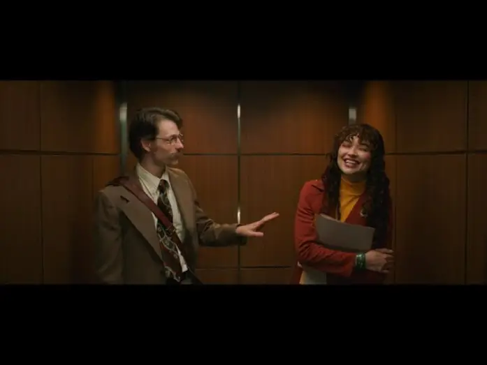 Wideo do filmu Pinball: Człowiek, który uratował grę — Exclusive Pinball: The Man Who Saved the Game Clip: Roger Asks Ellen Out on a Date