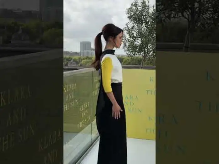 Wideo do filmu Klara i Słońce — Jenna Ortega, Amy Adams and Taika Waititi are bringing sunshine to London!