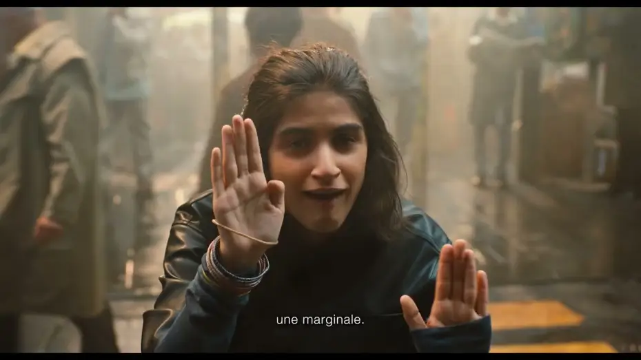 Wideo do filmu Klara i Słońce — Une amie artificielle mais une amitié sincère.