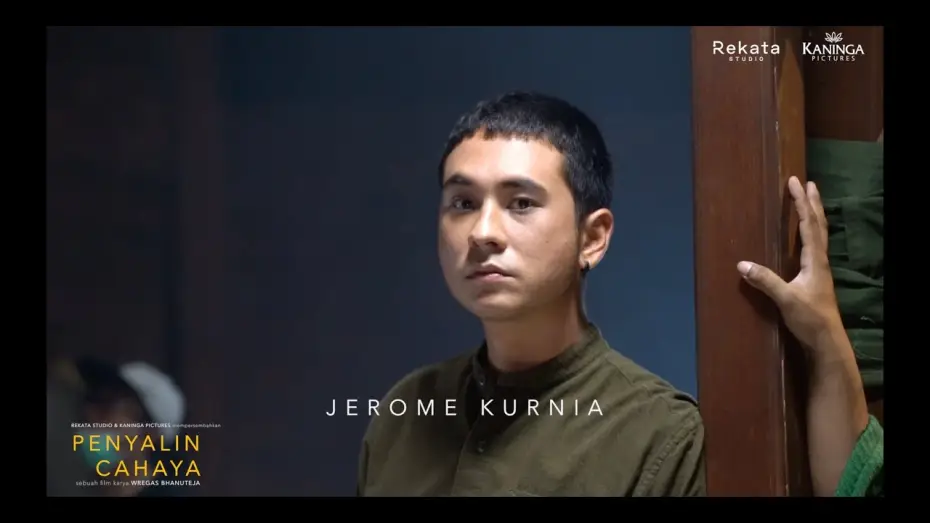Wideo do filmu Ksero — Jerome Kurnia pemeran film PENYALIN CAHAYA sebagai TARIQ
