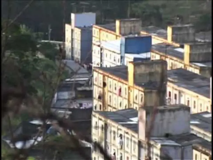 Wideo do filmu Uma Cidade Chamada Tiradentes — Cidade Tiradentes - Uma cidade chamada Tiradentes