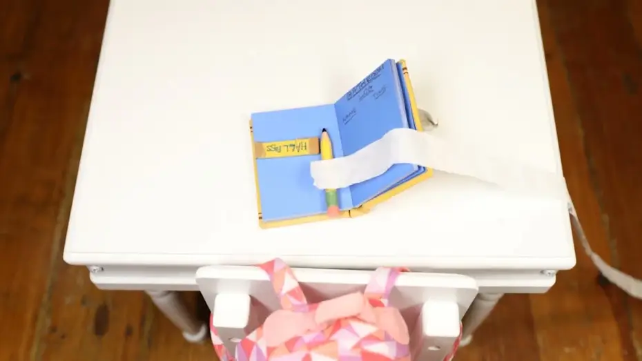 Wideo do filmu Extra Credit — Clip from Extra Credit by Angel Yau