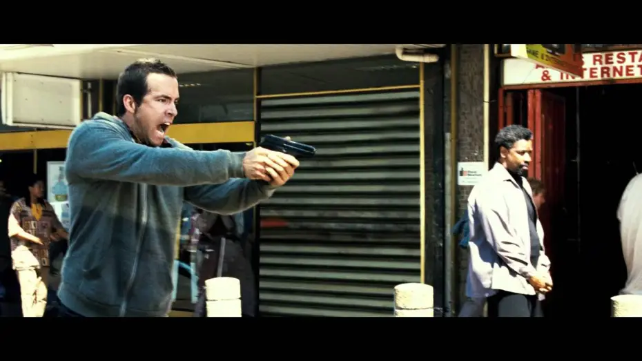 Wideo do filmu Safe House — Safe House - Nessuno è al sicuro - Trailer italiano ufficiale