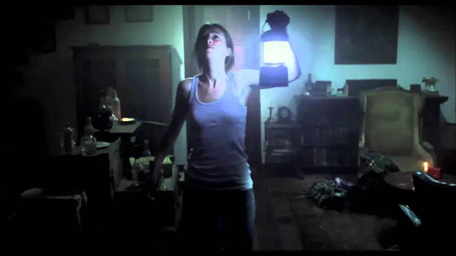 Wideo do filmu Cichy dom — 'The Silent House (La Casa muda)' - Bande annonce VF HD