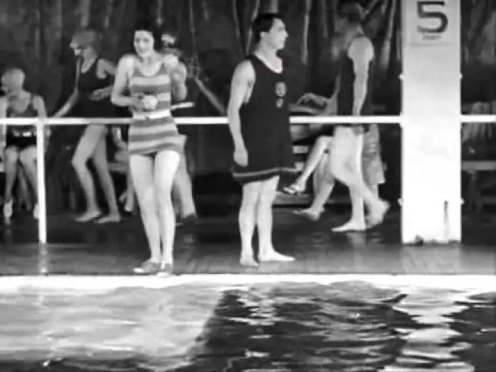 Wideo do filmu Człowiek z kamerą — bande annonce le cameraman.wmv