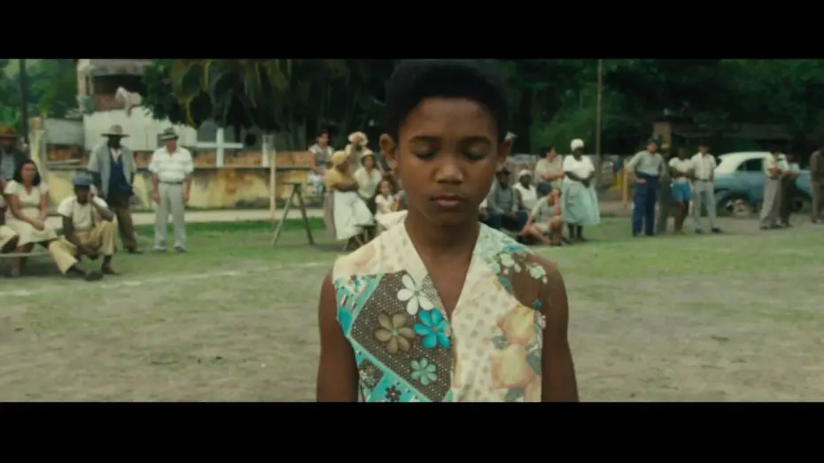 Wideo do filmu Pele: Narodziny legendy — PELÉ - Extrait "les sans-godasses" VF